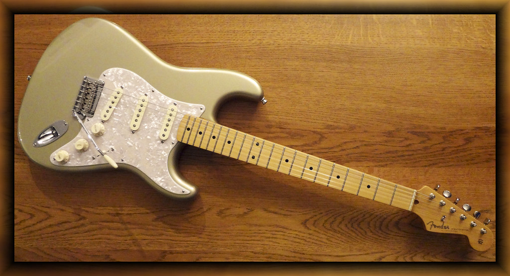 Fender Stratocaster guitar, learn music online